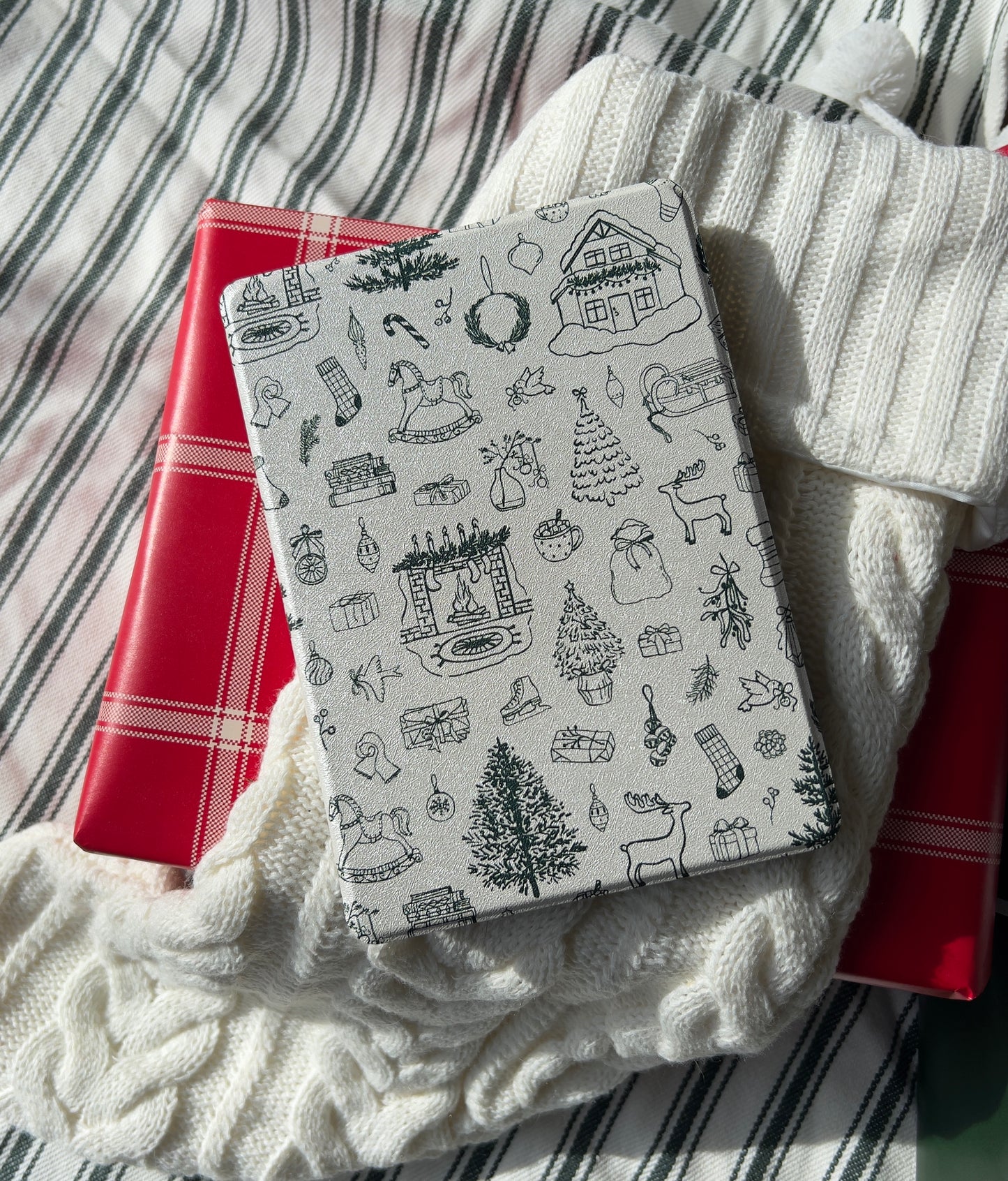 Christmas Doodles |  Paperwhite Kindle Case