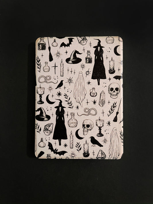 Witches |  Paperwhite Kindle Case